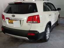 https://riyasewana.com/uploads/kia-sorento-4927064623.jpg