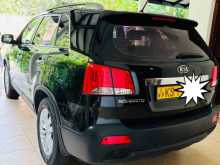 https://riyasewana.com/uploads/kia-sorento-71101064172.jpg