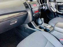 https://riyasewana.com/uploads/kia-sorento-714084624671.jpg