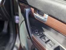 https://riyasewana.com/uploads/kia-sorento-crdi-2013-278483412113.jpg
