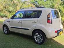 https://riyasewana.com/uploads/kia-soul-2010-416203712452.jpg