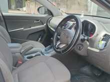 https://riyasewana.com/uploads/kia-sportage-2011-2018310412444.jpg