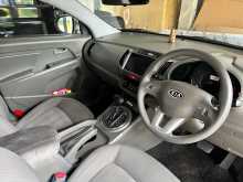https://riyasewana.com/uploads/kia-sportage-2012-19593812344.jpg