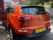 https://riyasewana.com/uploads/kia-sportage-2012-232055091271368.jpg