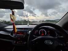 https://riyasewana.com/uploads/kia-sportage-2013-2013-2012224312403.jpg