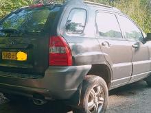 https://riyasewana.com/uploads/kia-sportage-24923416443.jpg