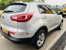 https://riyasewana.com/uploads/kia-sportage-36530522433.jpg