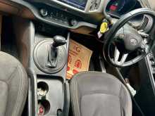 https://riyasewana.com/uploads/kia-sportage-crdi-2012303122943.jpg