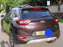 https://riyasewana.com/uploads/kia-stonic-101045494073.jpg