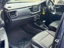 https://riyasewana.com/uploads/kia-stonic-251714516525.jpg