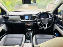 https://riyasewana.com/uploads/kia-stronic-1-0-2020-1712580512483.jpg