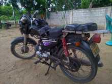https://riyasewana.com/uploads/kinetic-aw-70-21937164213.jpg