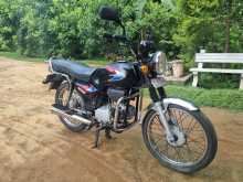 Kinetic Boss 100 2004 Motorbike