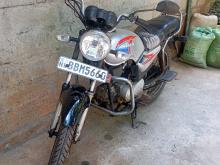 Kinetic Boss 2015 Motorbike