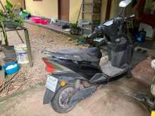 https://riyasewana.com/uploads/kinetic-electric-bike-56284413683.jpg