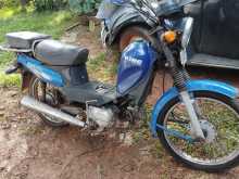 Kinetic King 100 DLX 2006 Motorbike