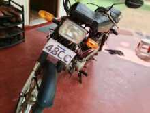 Kinetic Safari 2014 Motorbike