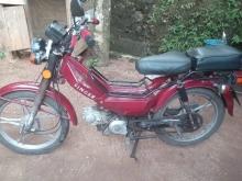 Kinetic Safari 2018 Motorbike