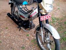 Kinetic Safari 2016 Motorbike