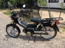 Kinetic Safari 2018 Motorbike
