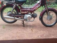 Kinetic Safari 2022 Motorbike