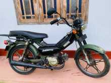 Kinetic Safari 48cc 2015 Motorbike