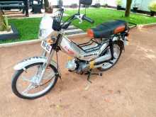Kinetic Safari 4s 2017 Motorbike