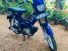 Kinetic Safari 4s 2011 Motorbike