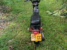 Kinetic Safari 4s 2019 Motorbike