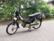 Kinetic Safari 4s 2018 Motorbike