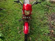 Kinetic Safari 4s 2023 Motorbike