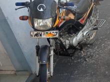Kinetic Velocity 2006 Motorbike