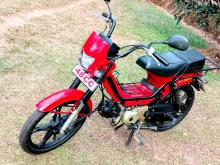 Kinetic Zoom 2022 Motorbike