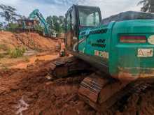 Kobelco 200-8 2013 Heavy-Duty