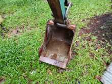 https://riyasewana.com/uploads/kobelco-sk030-excavator-9124432535.jpg