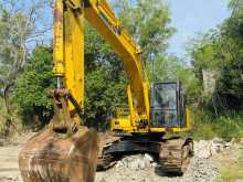 Komatsu 200-6 2009 Heavy-Duty