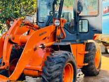 Komatsu Komatsu 2016 Heavy-Duty