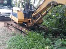 https://riyasewana.com/uploads/komatsu-30-dash-2009-309360112444.jpg