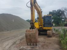 Komatsu Avence 2007 Heavy-Duty