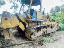 Komatsu Bulldozer 2000 Heavy-Duty