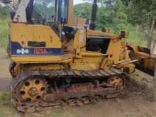 https://riyasewana.com/uploads/komatsu-d2-five-148265522613.jpg