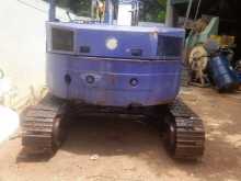 Komatsu Excavator 1995 Heavy-Duty