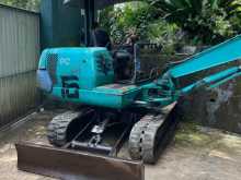 Komatsu Excavator 2014 Heavy-Duty
