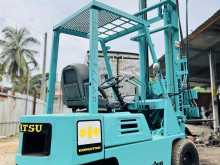 Komatsu Forklift 2000 Heavy-Duty