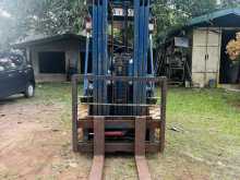 Komatsu Forklift 2002 Heavy-Duty