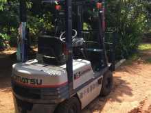 https://riyasewana.com/uploads/komatsu-forklift-2017-2414565512983.jpg