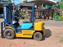 https://riyasewana.com/uploads/komatsu-forklift-fd20-2005-2816055312562.jpg