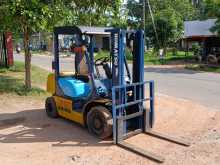https://riyasewana.com/uploads/komatsu-forklift-fd20-2005-621030012334.jpg