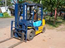 Komatsu Forklift FD20 2005 Heavy-Duty