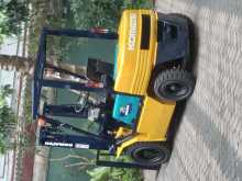 https://riyasewana.com/uploads/komatsu-forklift-fd25-151917154972.jpg